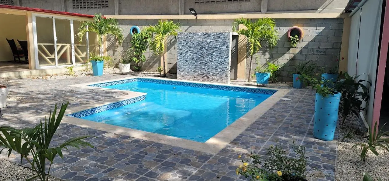 Casita De Las Flores San Jose de Ocoa Bed & Breakfast